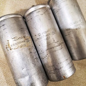 Конденсатор К50-18 80В 15000мкФ